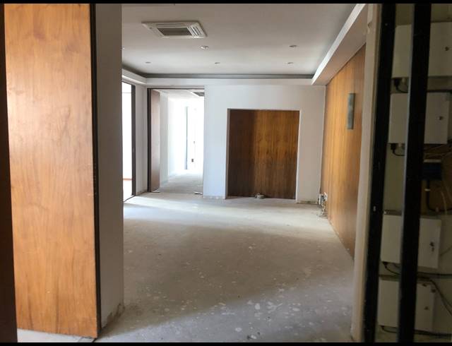 310M² OFFICE TO LET IN ILLOVO
